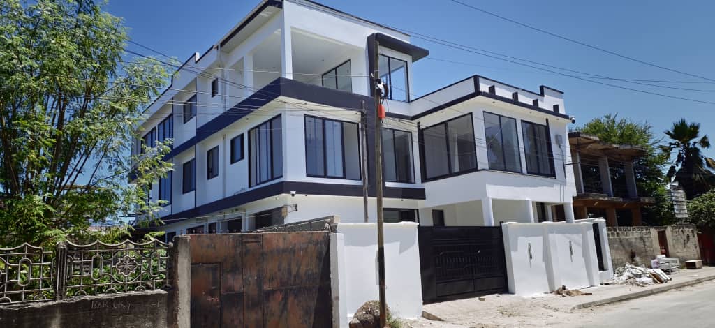 whatsapp image 2025 12 02 at 03.12.08 (2)